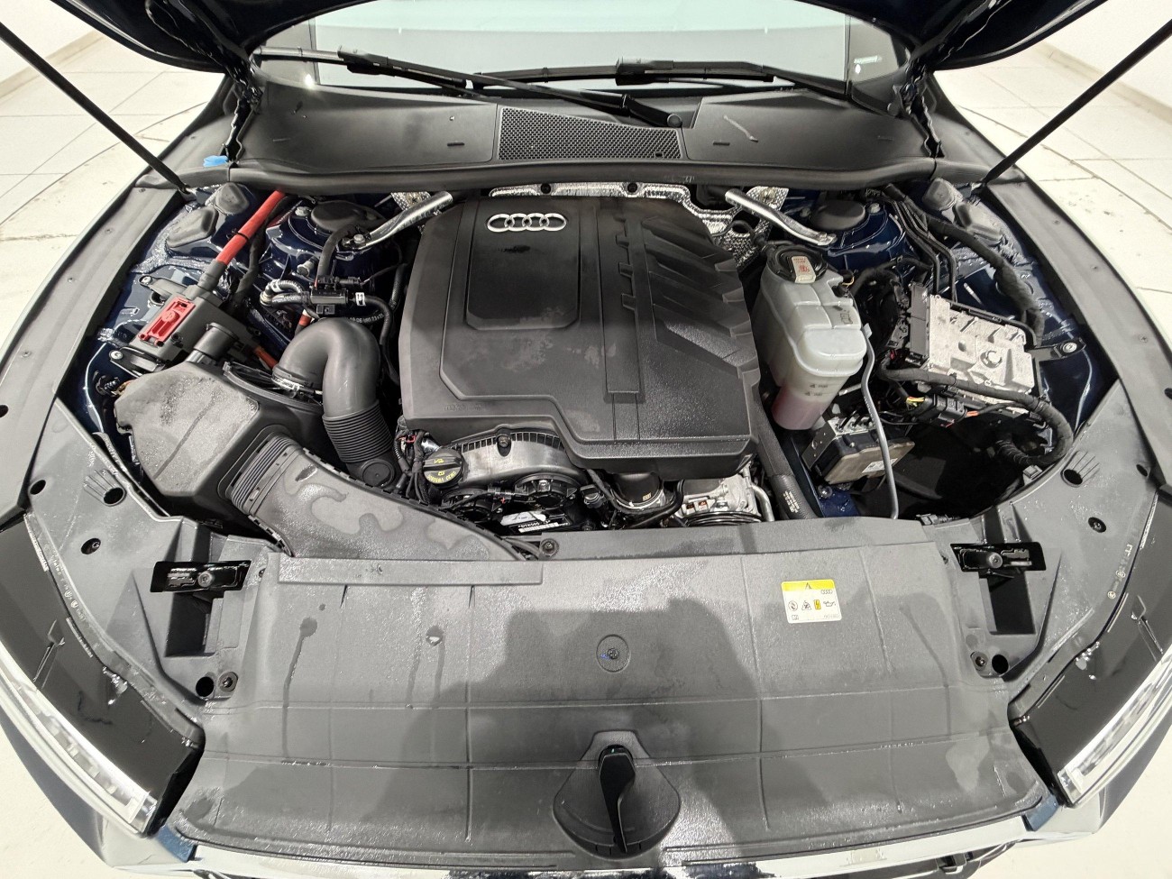 Audi A7L 45 TFSI 2023