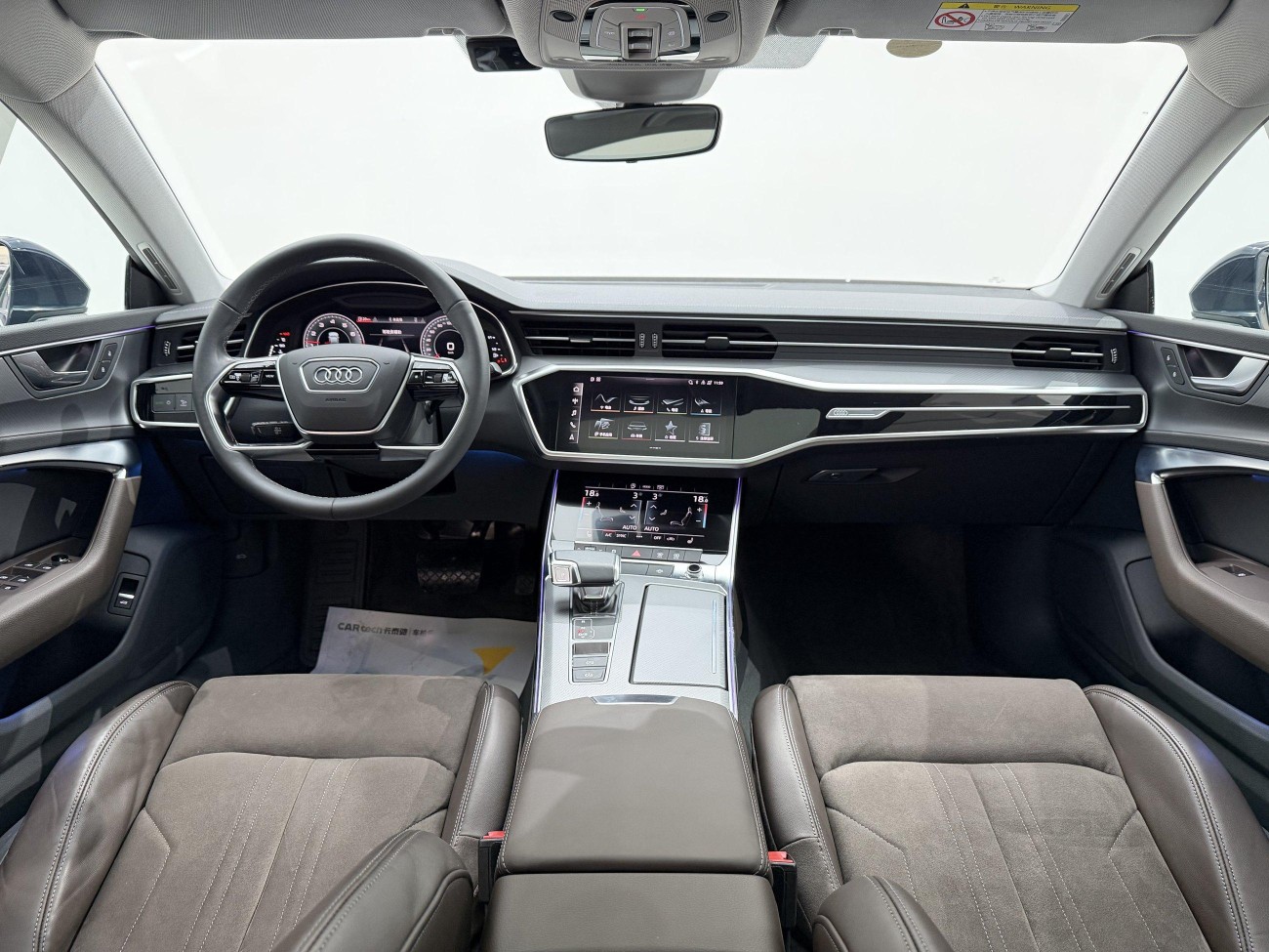 Audi A7L 45 TFSI 2023