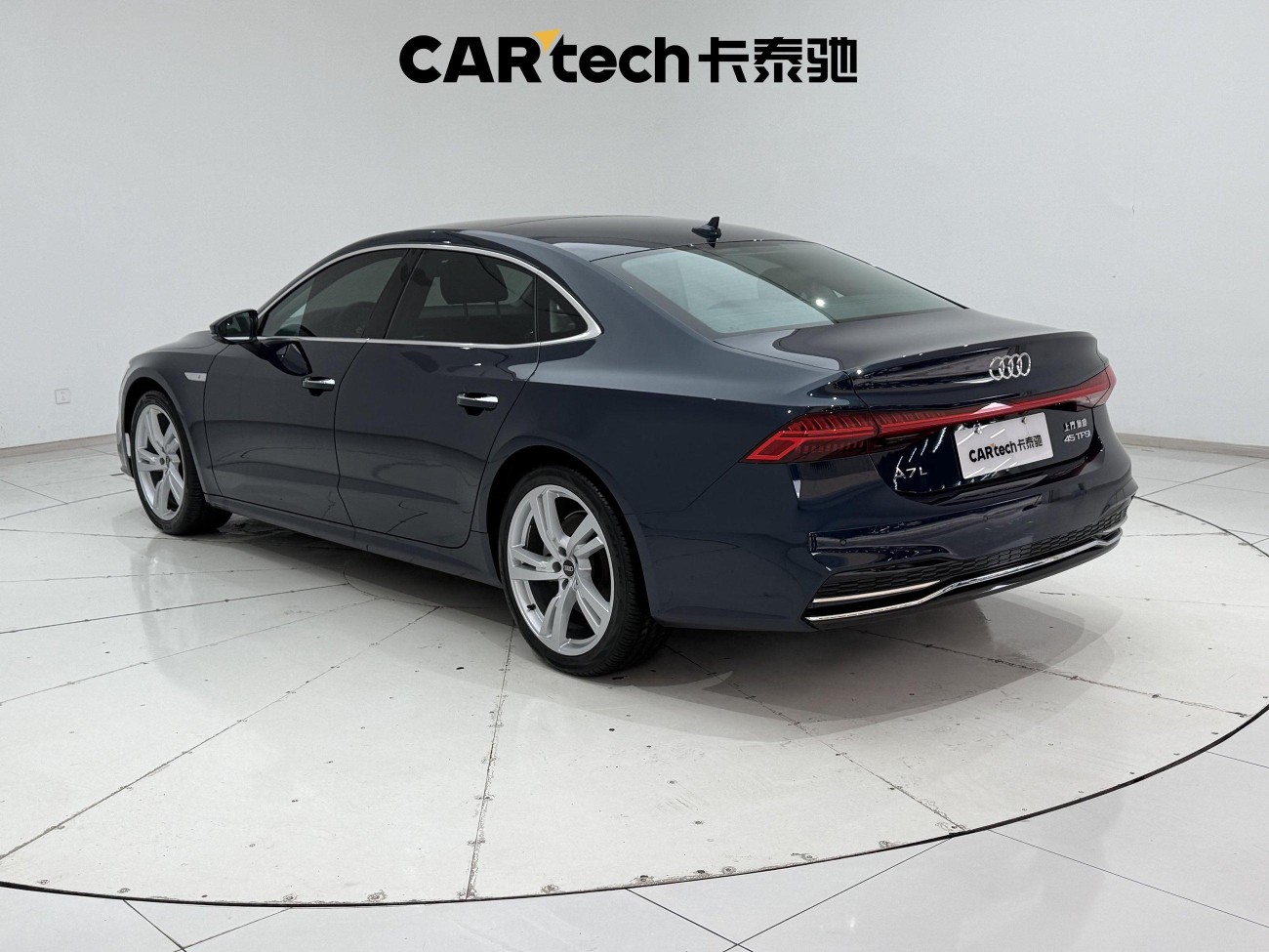 Audi A7L 45 TFSI 2023