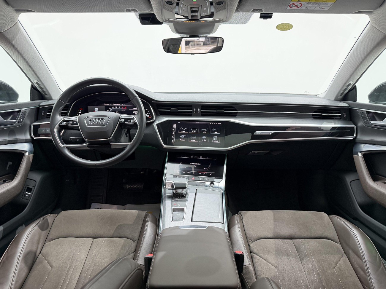 Audi A7L 45 TFSI 2023