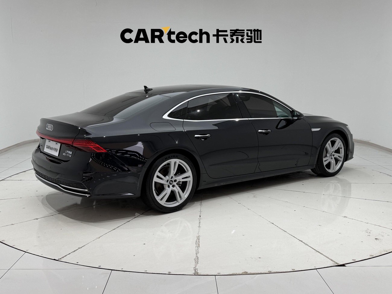 Audi A7L 45 TFSI 2023