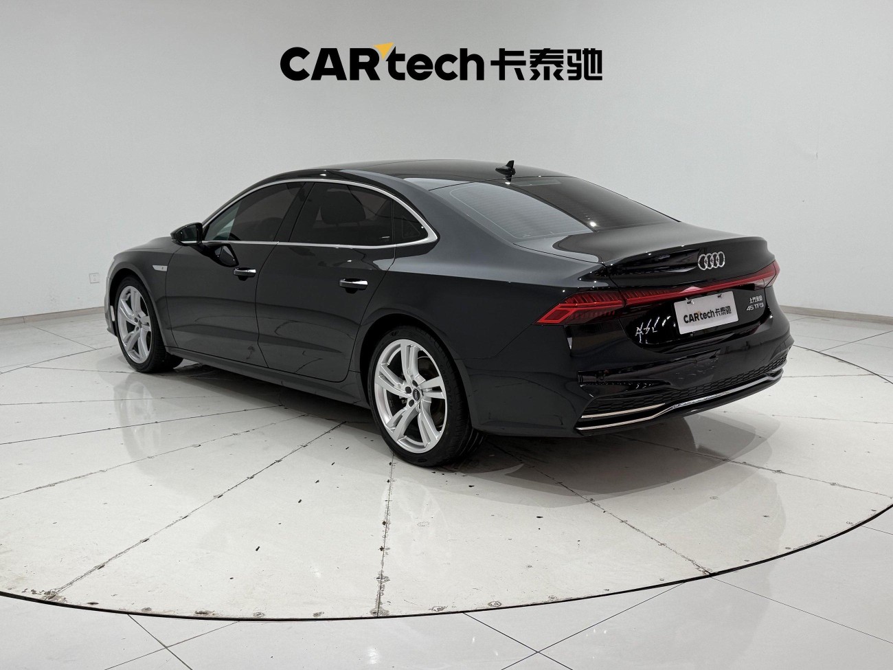 Audi A7L 45 TFSI 2023