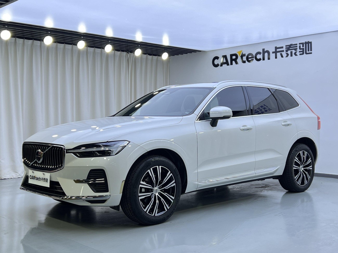 Volvo XC60 2022
