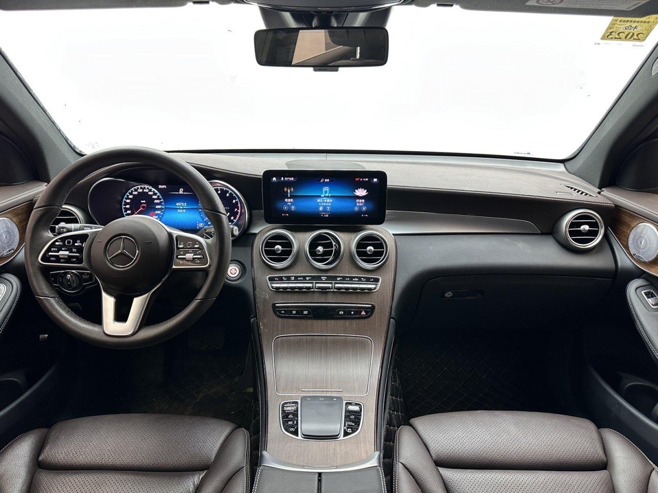 Mercedes-Benz GLC 300 L 2021