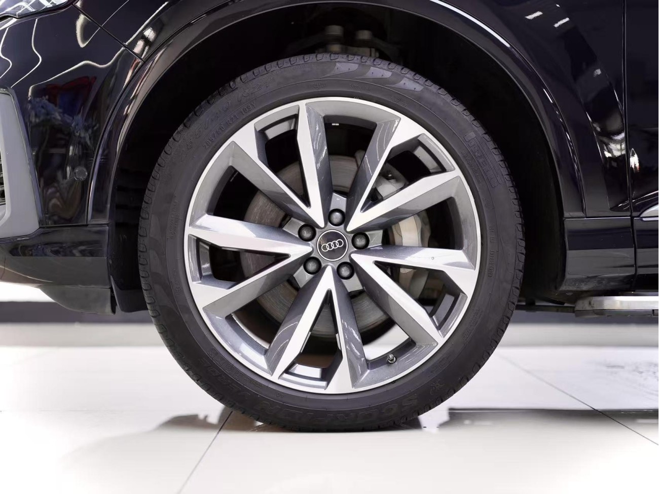 Audi Q7 45 TFSI 2021