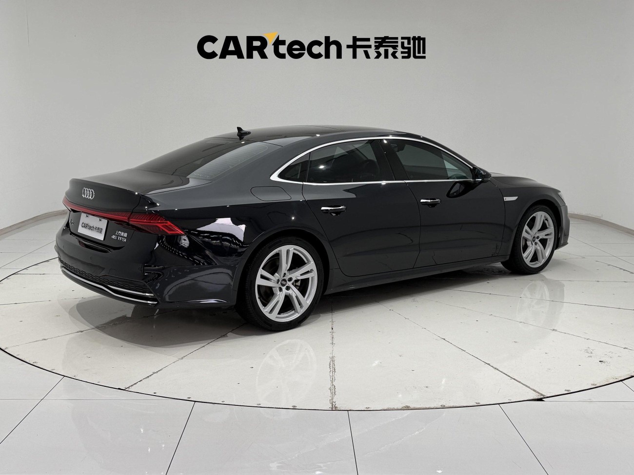 Audi A7L 45 TFSI 2023