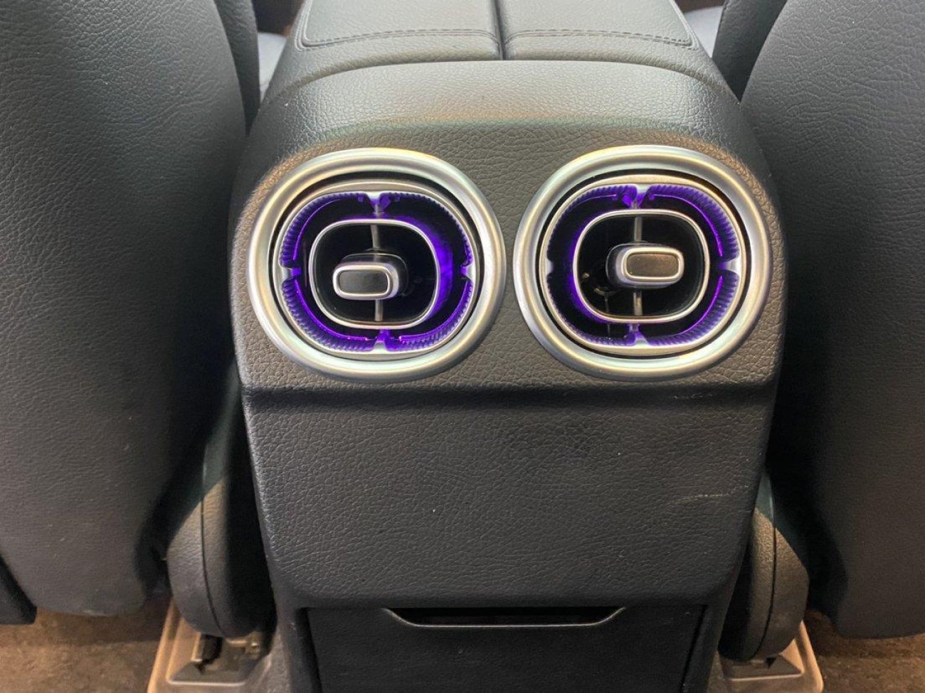 Mercedes-Benz C 260 L 2022