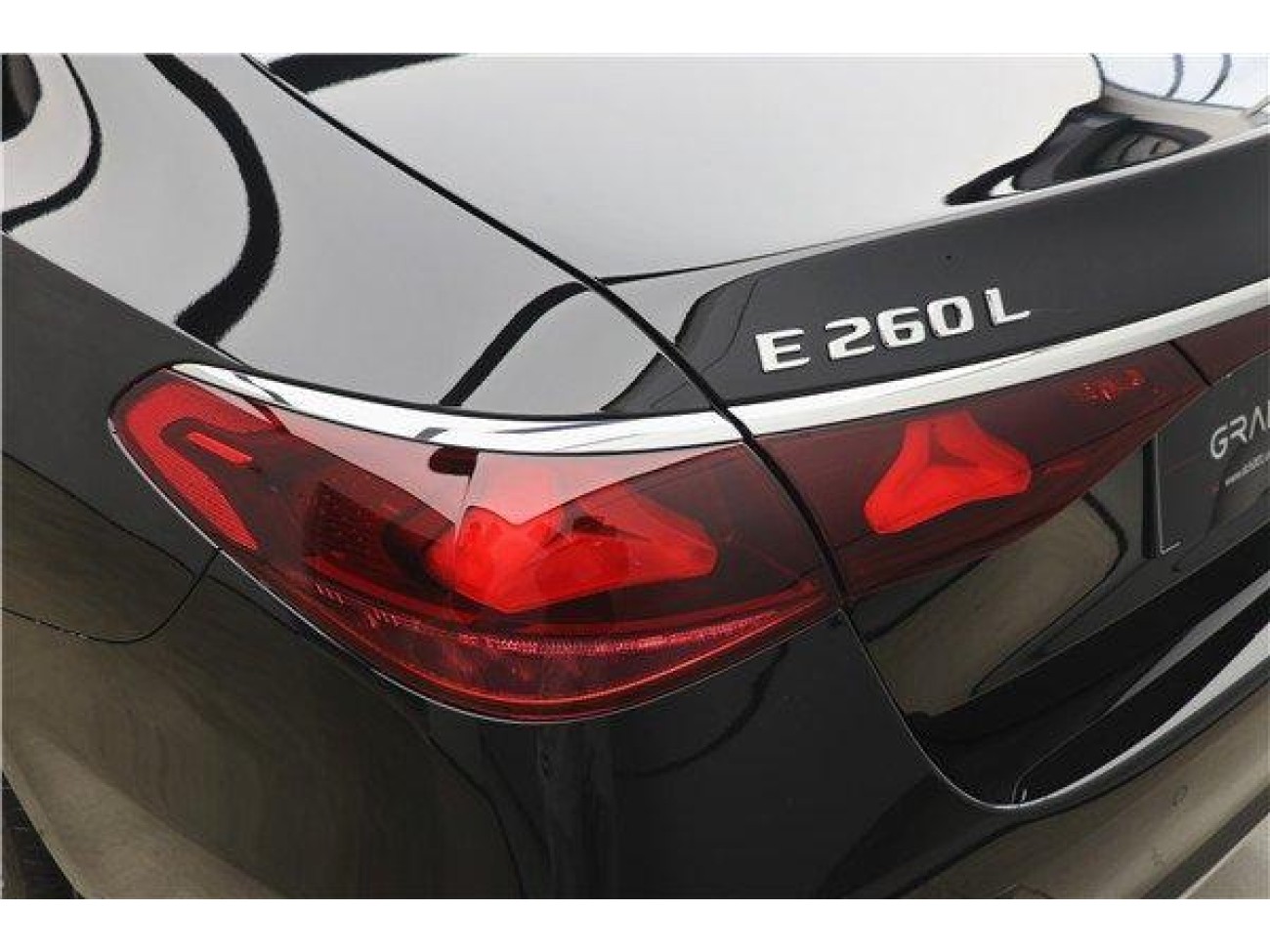 Mercedes-Benz E 260 L 2026