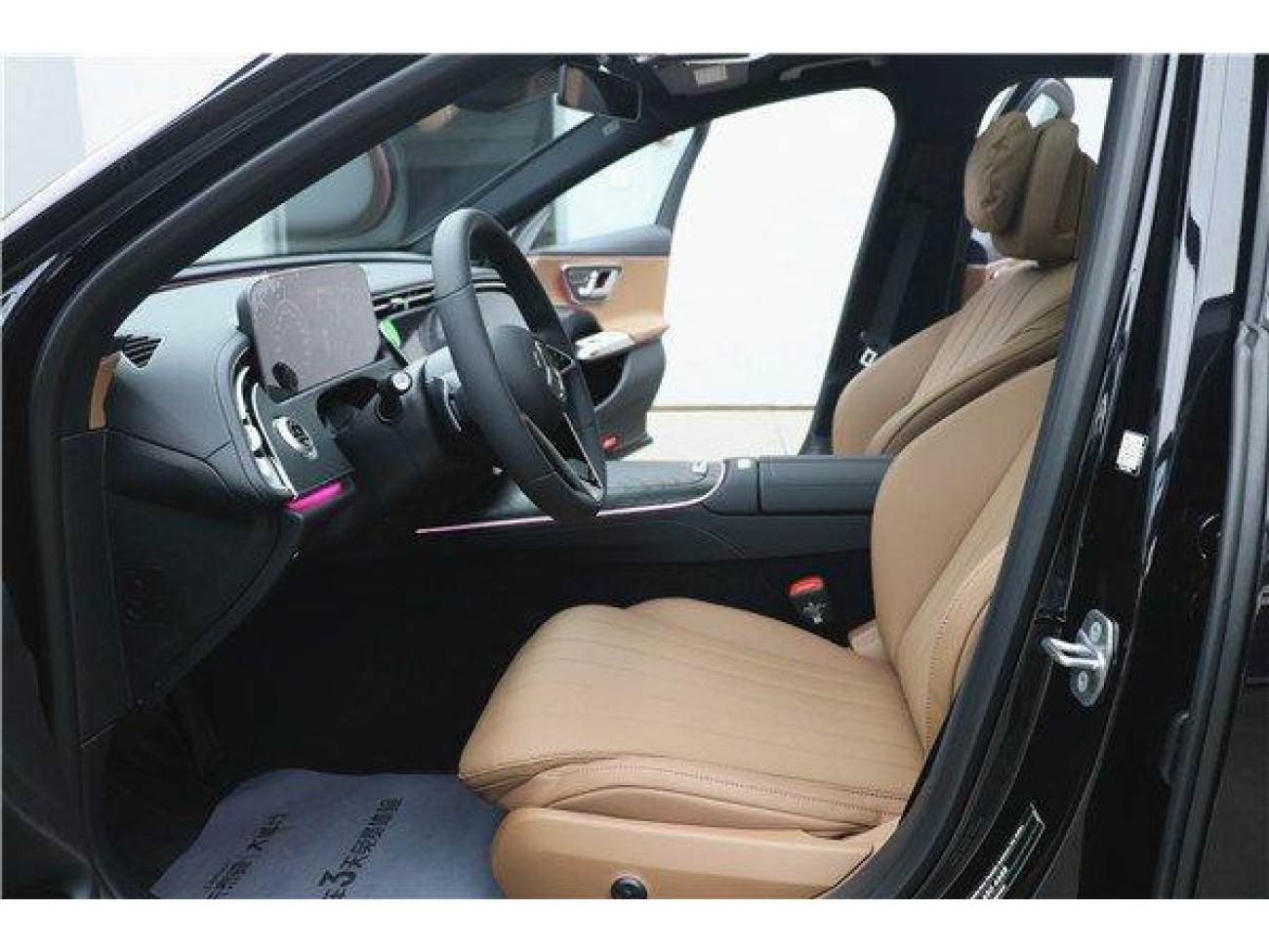 Mercedes-Benz E 260 L 2026