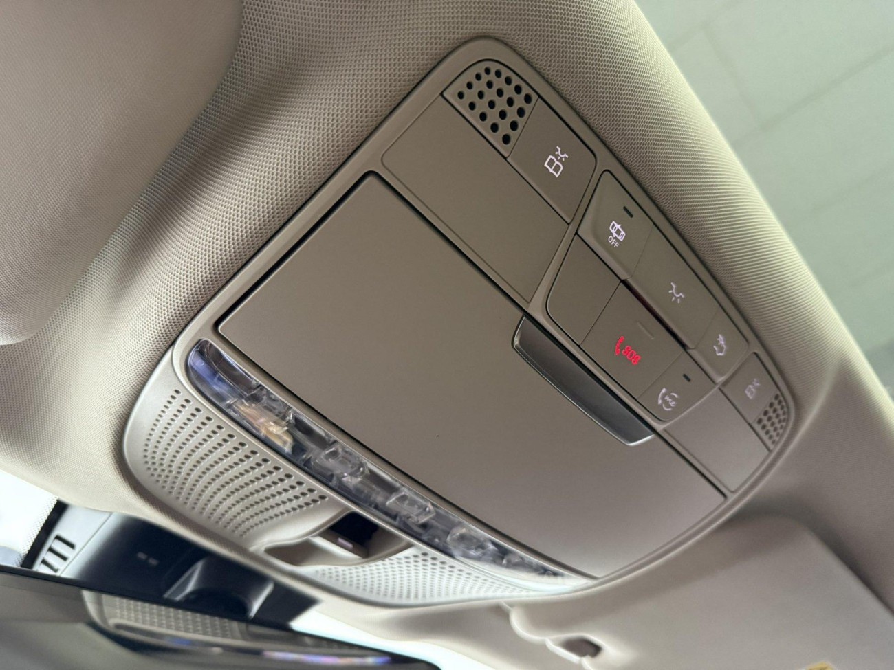 Mercedes-Benz E 300 L 2023