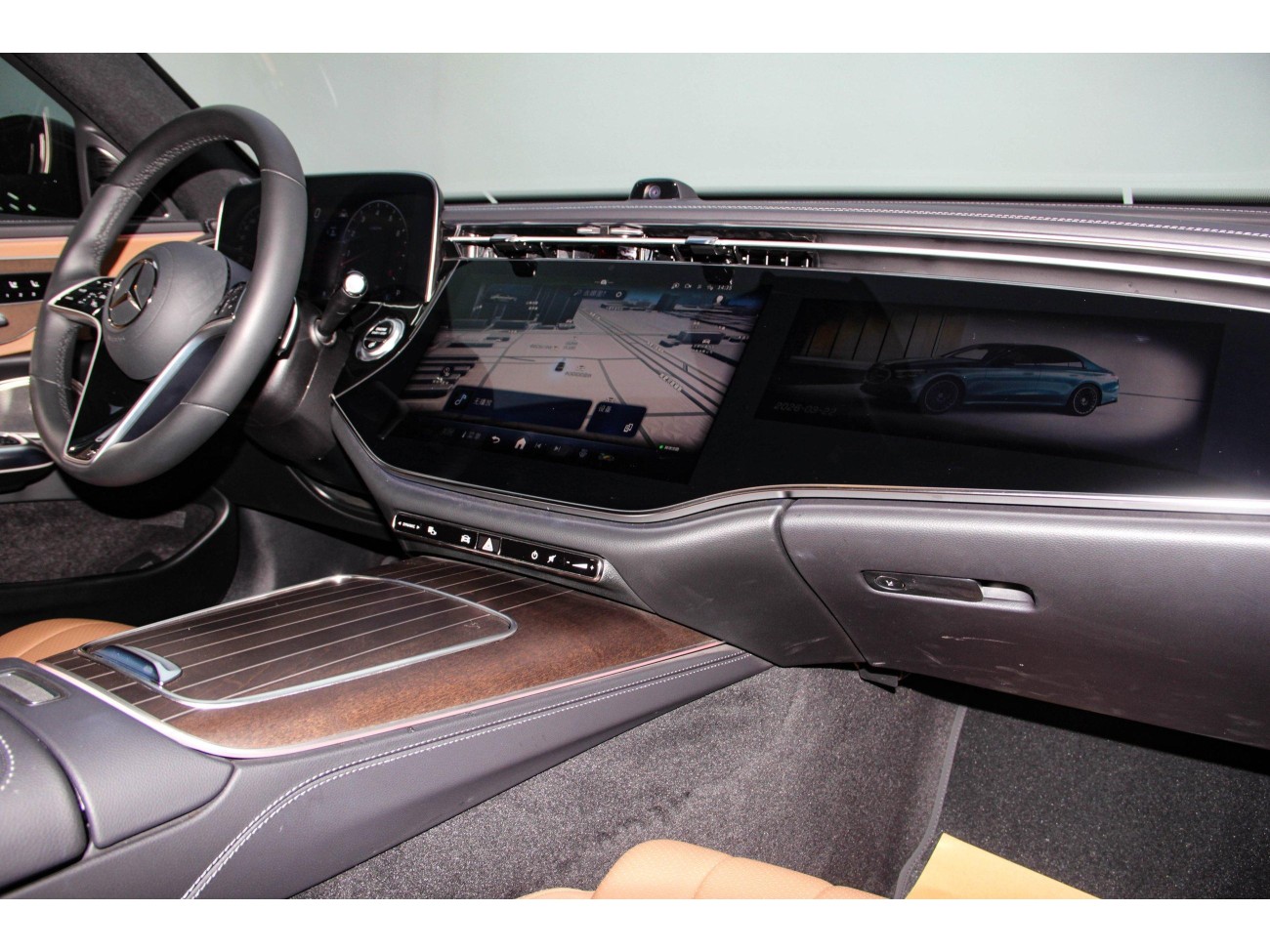 Mercedes-Benz E 300 L 2025