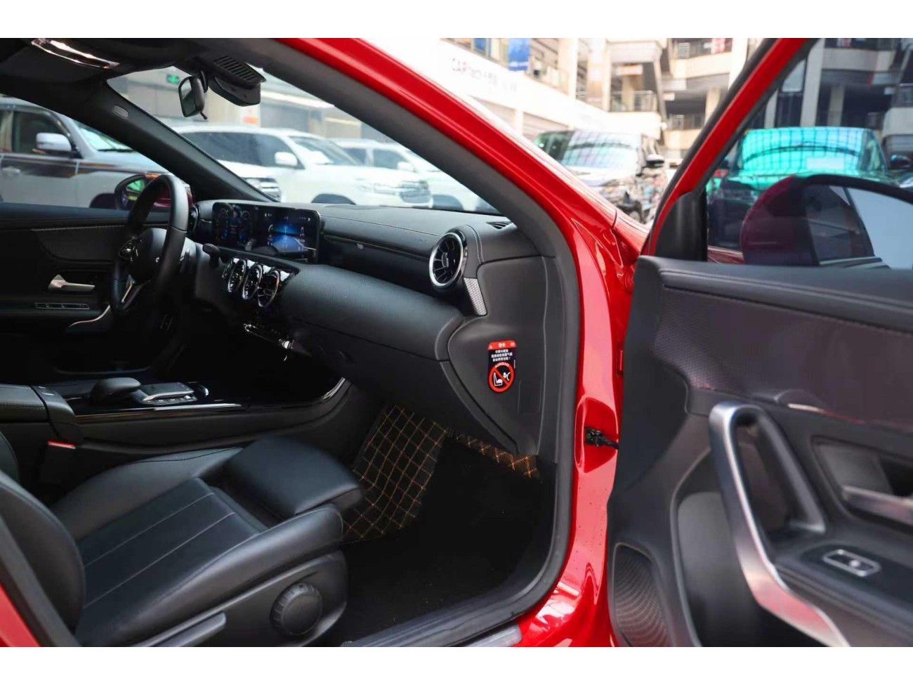 Mercedes-Benz A 200 L 2021