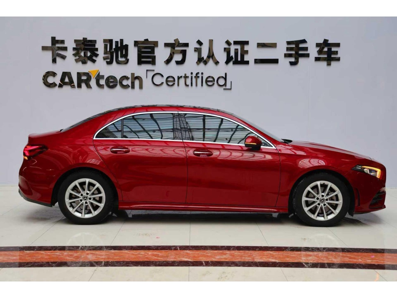 Mercedes-Benz A 200 L 2021