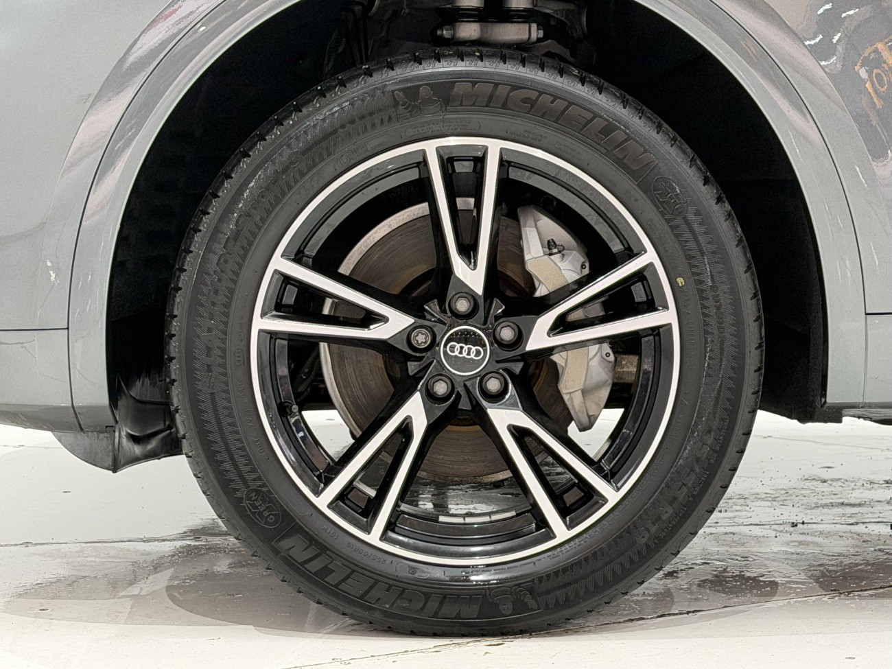 Audi Q5L 40 TFSI 2023