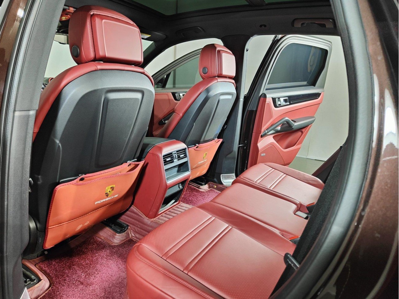 Porsche Cayenne 2022