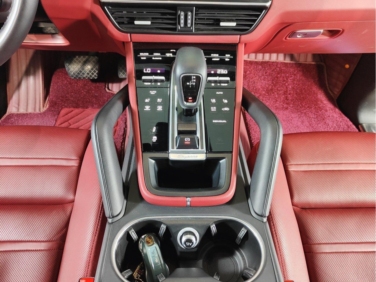 Porsche Cayenne 2022