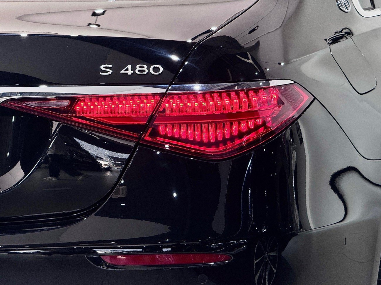 Mercedes-Benz S 480 4MATIC 2024