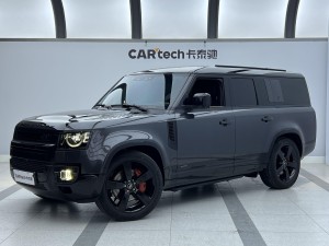 Land Rover Defender 2023