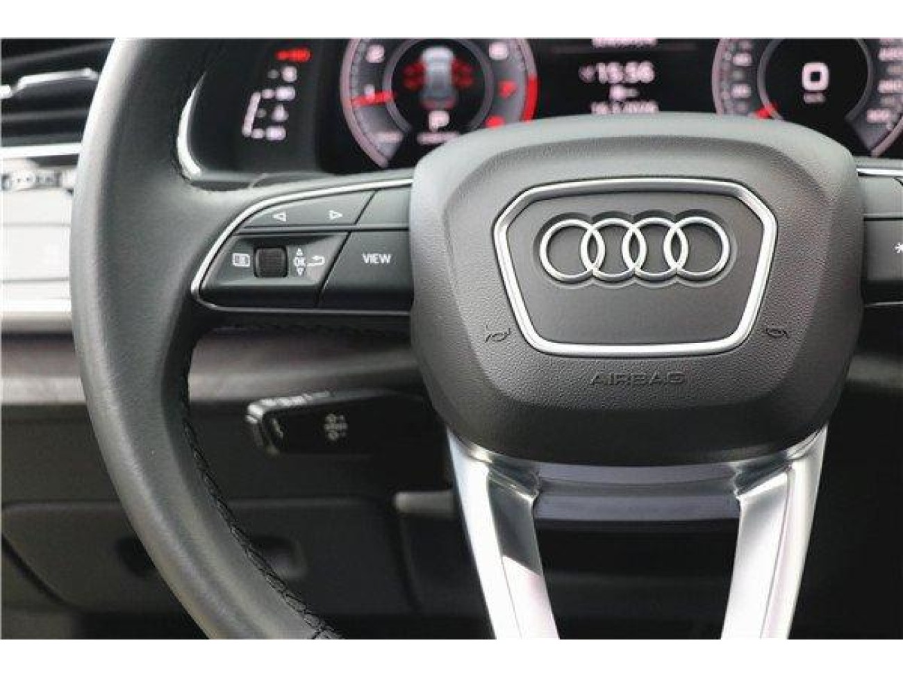 Audi Q8 45 TFSI 2022