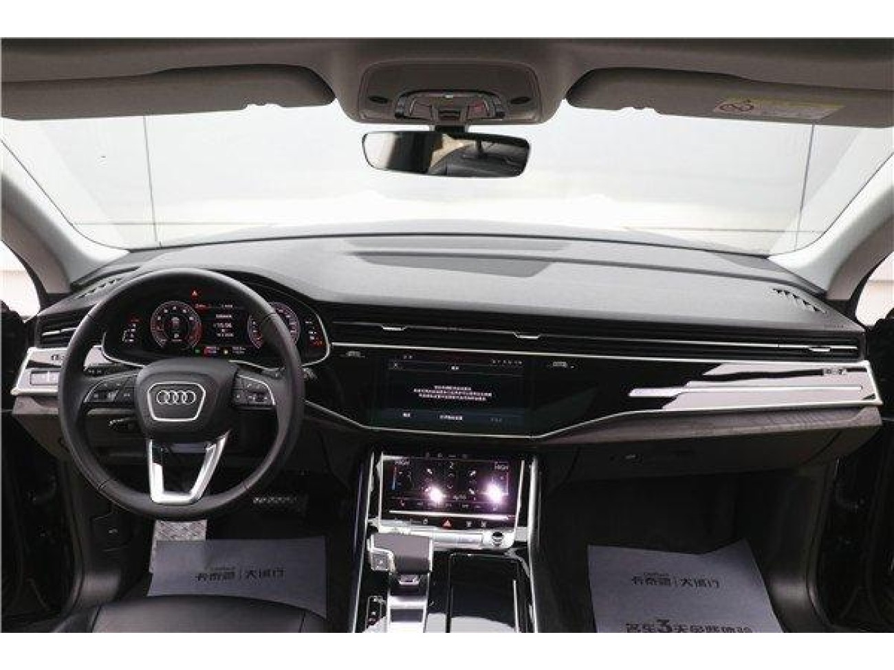 Audi Q8 45 TFSI 2022
