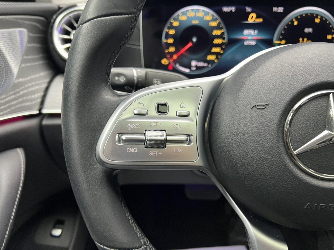 Mercedes-Benz CLS 300 2021