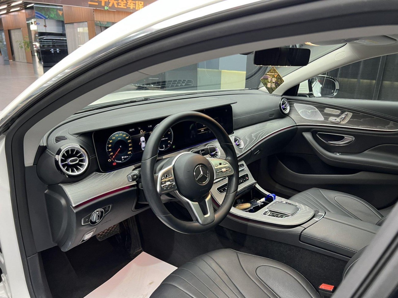 Mercedes-Benz CLS 300 2021