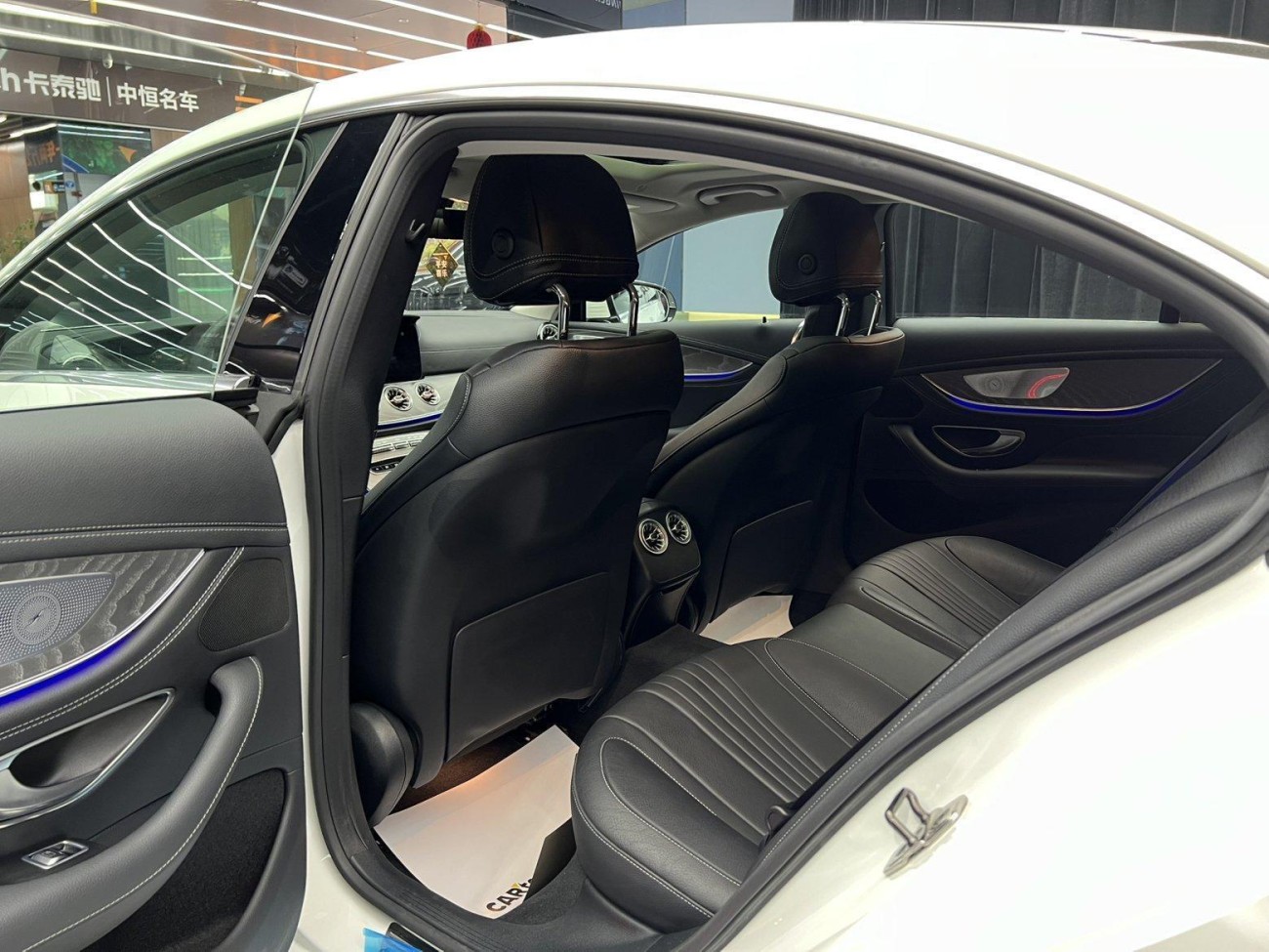 Mercedes-Benz CLS 300 2021