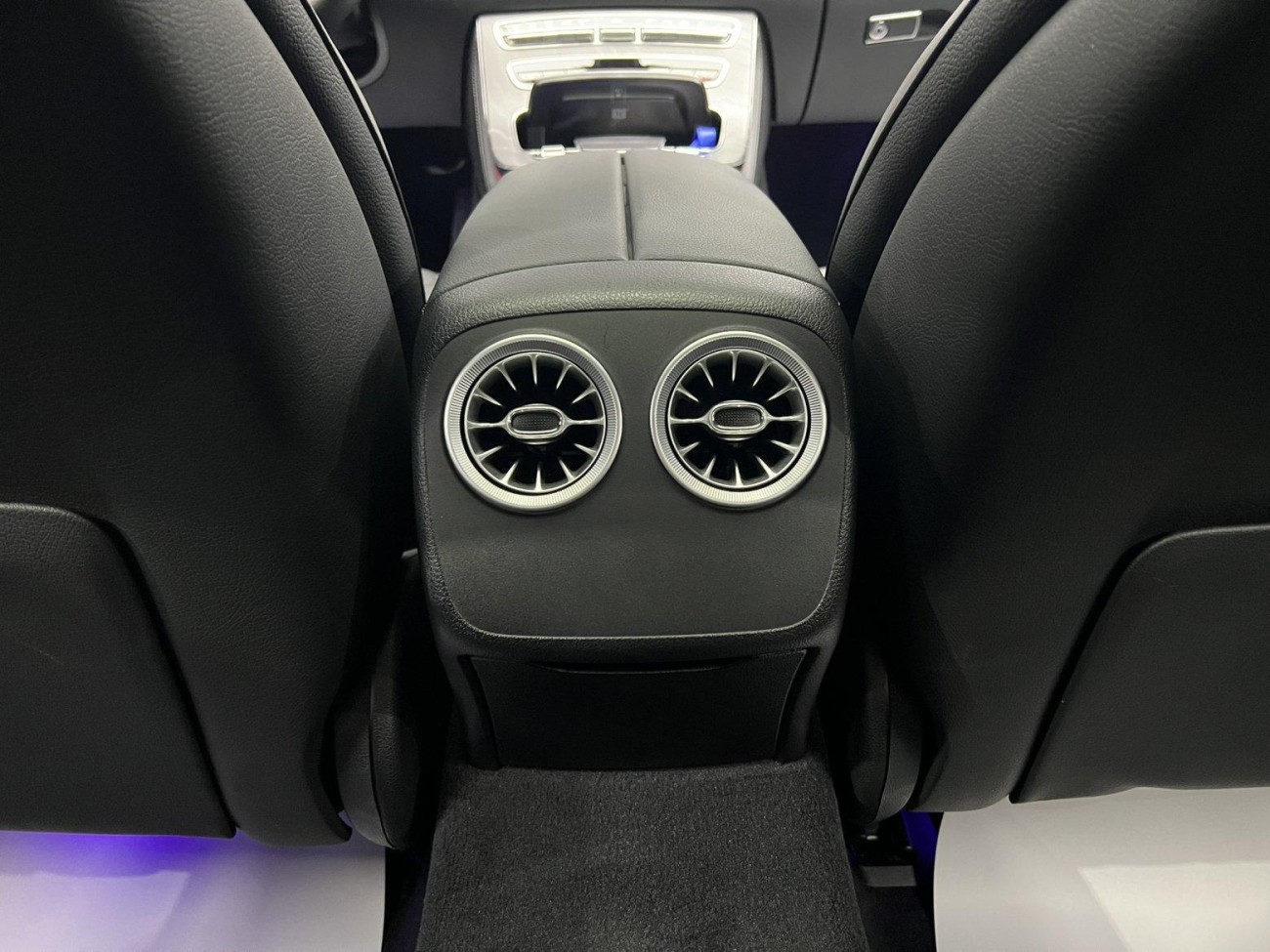 Mercedes-Benz CLS 300 2021