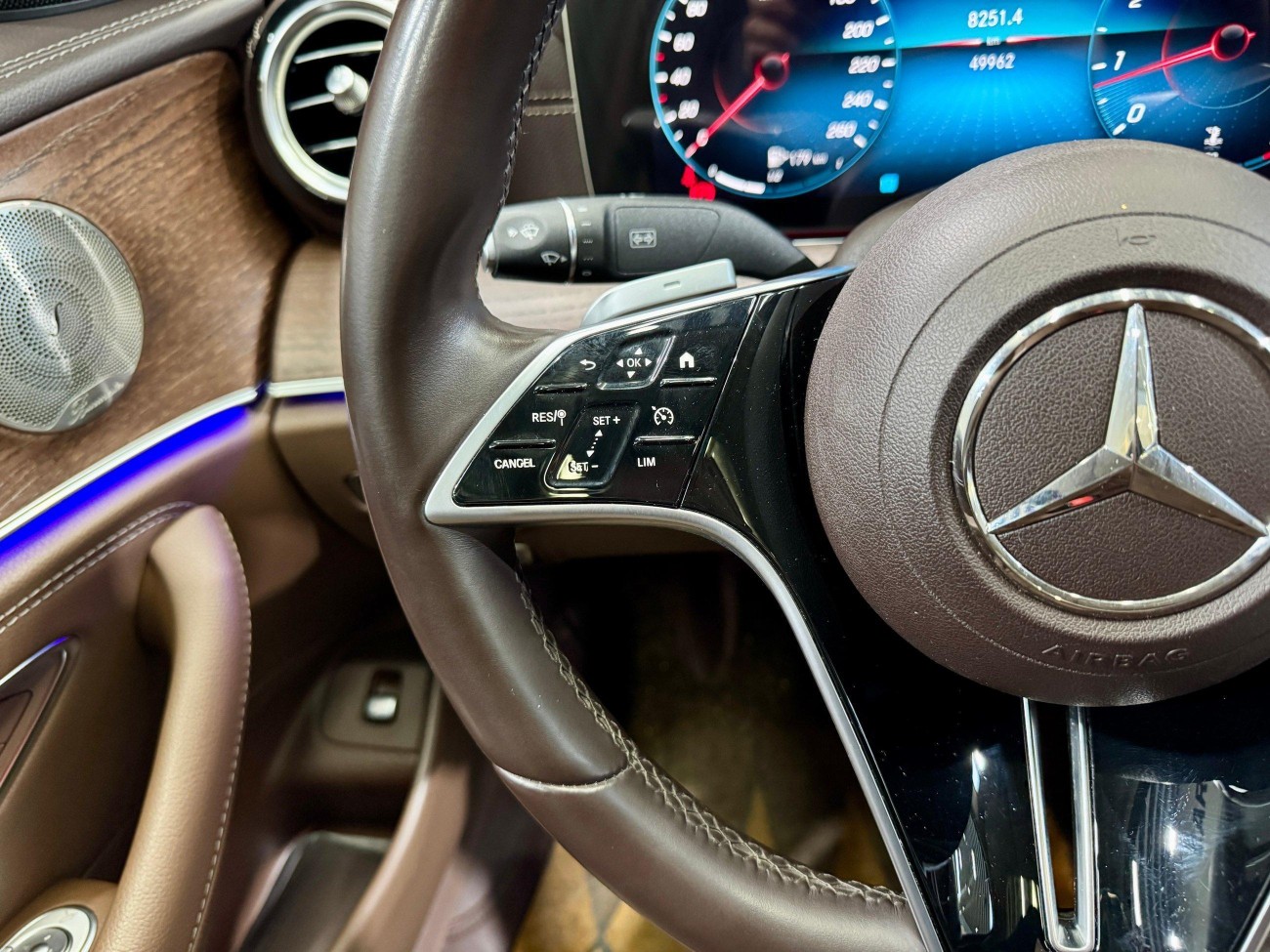 Mercedes-Benz E 300 L 2023