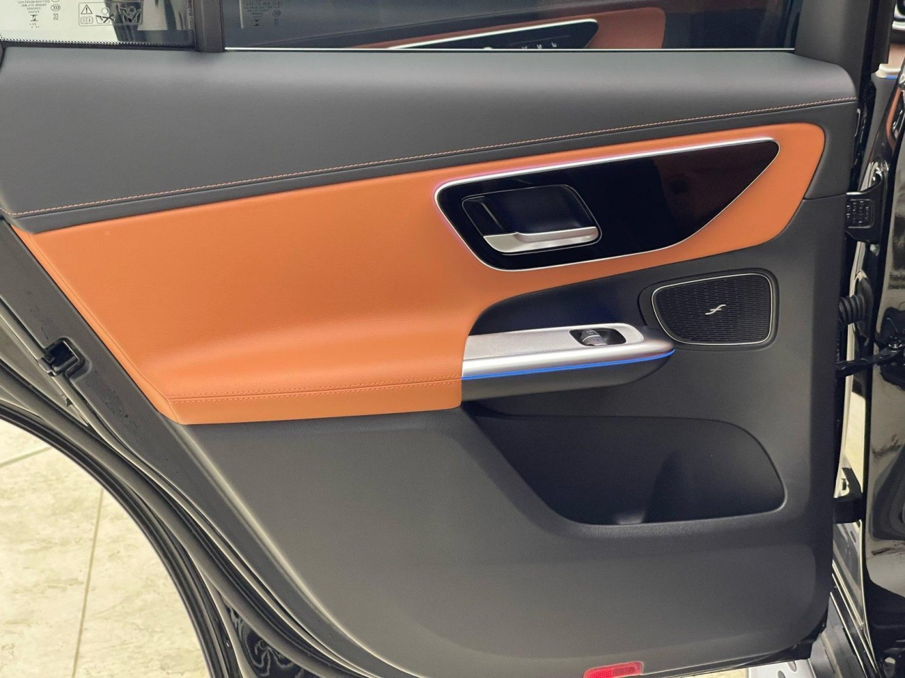 Mercedes-Benz GLC 300 L 2025