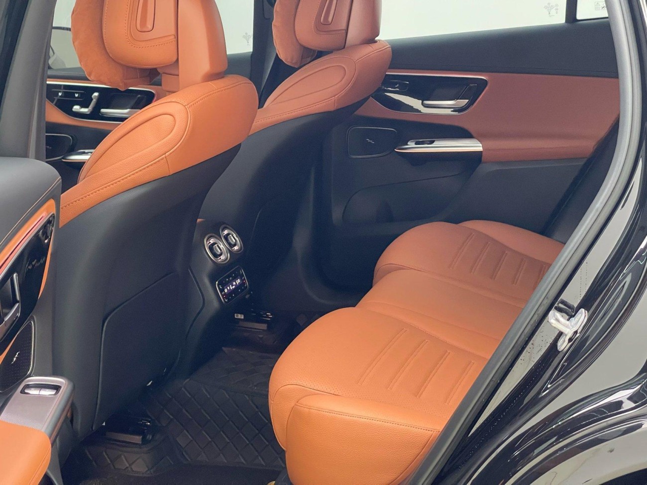 Mercedes-Benz GLC 300 L 2025