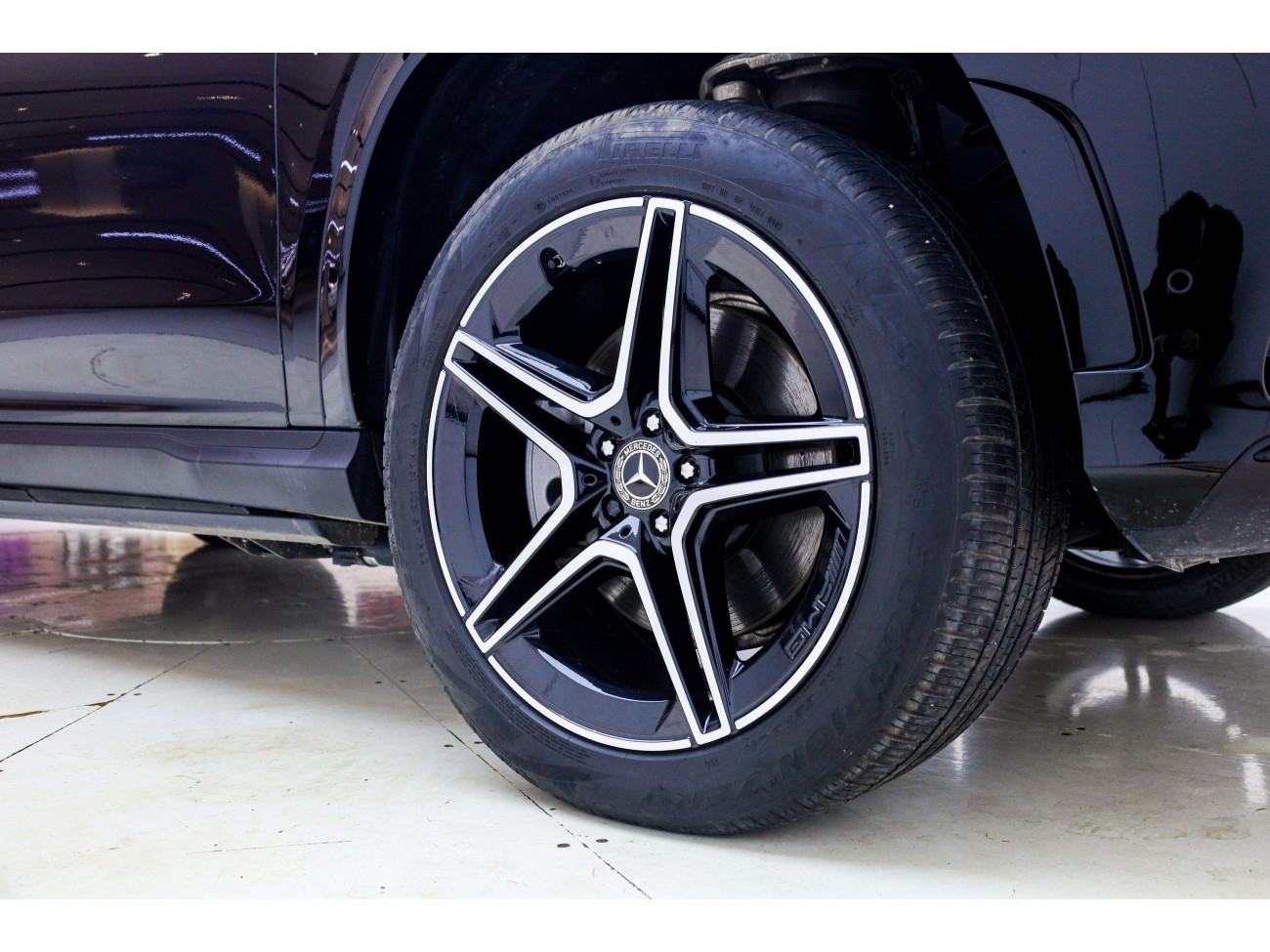 Mercedes-Benz GLS 450 2024