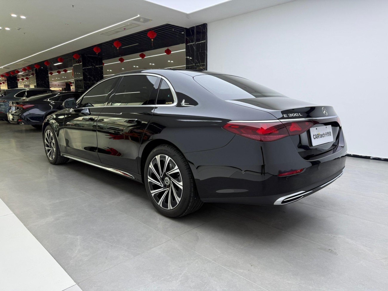 Mercedes-Benz E 300 L 2025