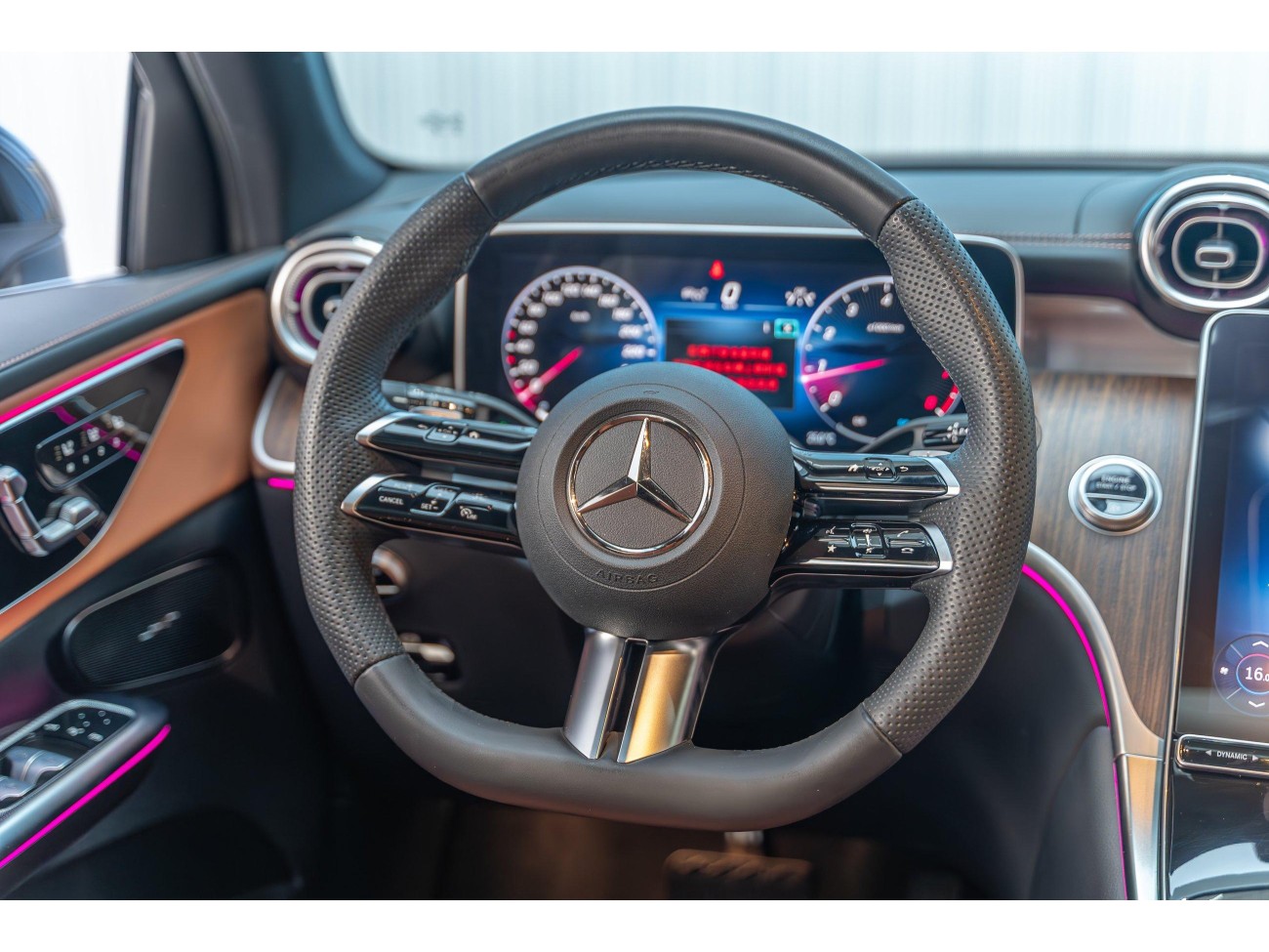 Mercedes-Benz GLC 300 L 2024