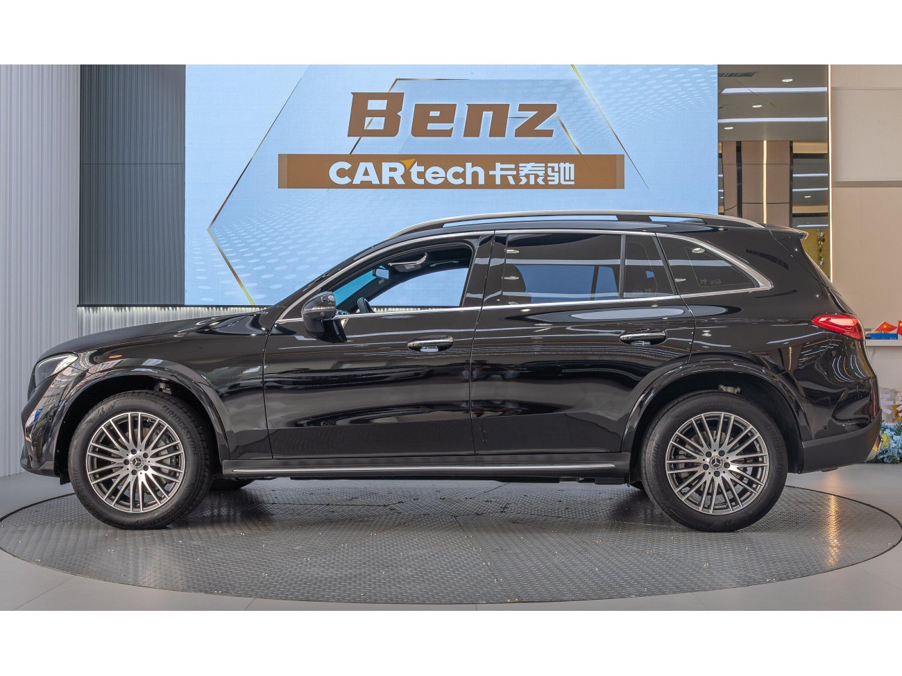 Mercedes-Benz GLC 300 L 2024