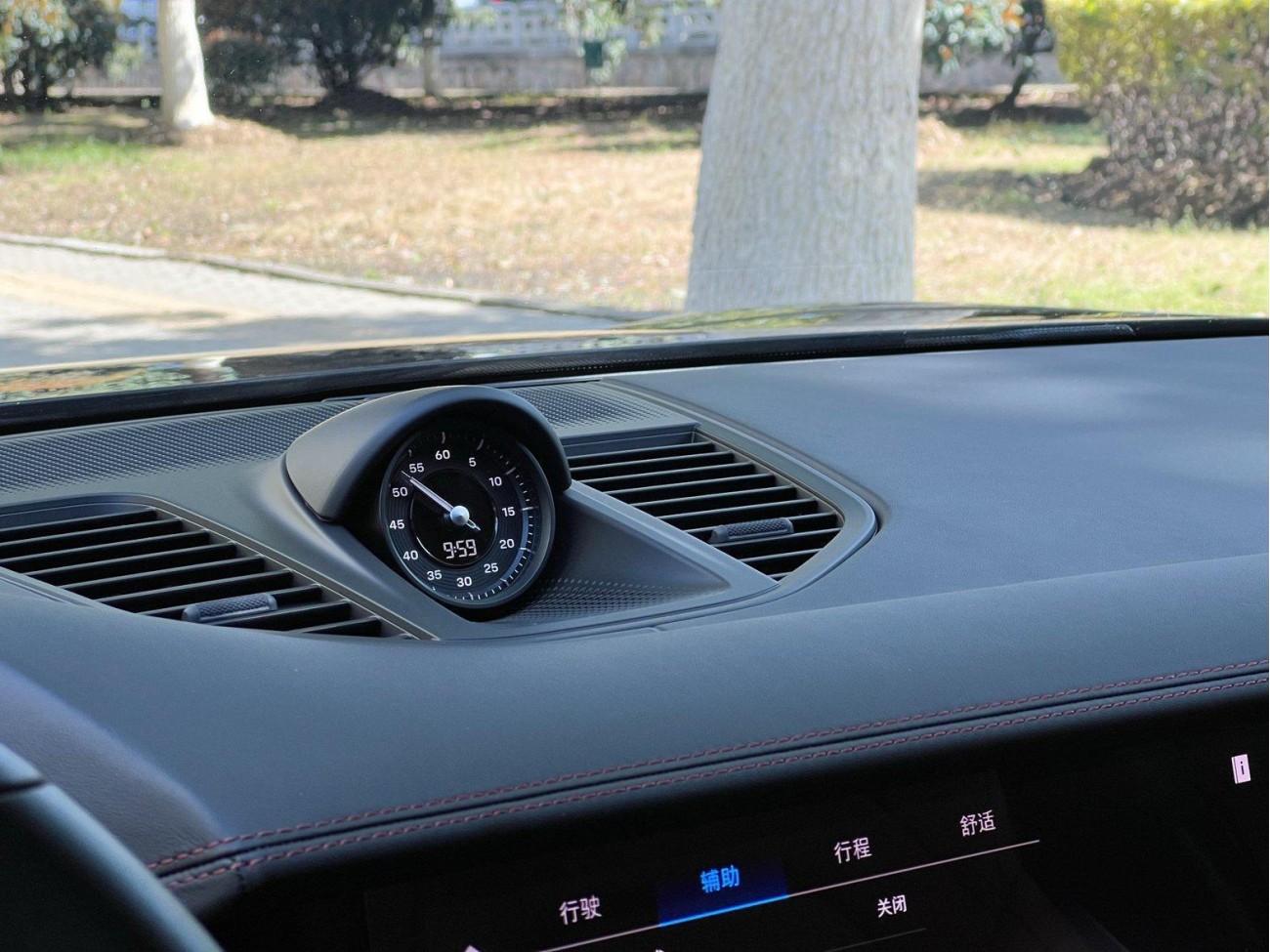 Porsche Panamera 2024