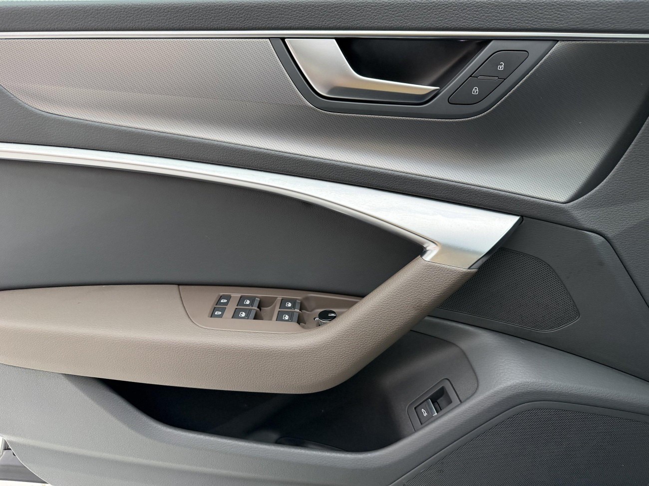 Audi A7L 45 TFSI 2024