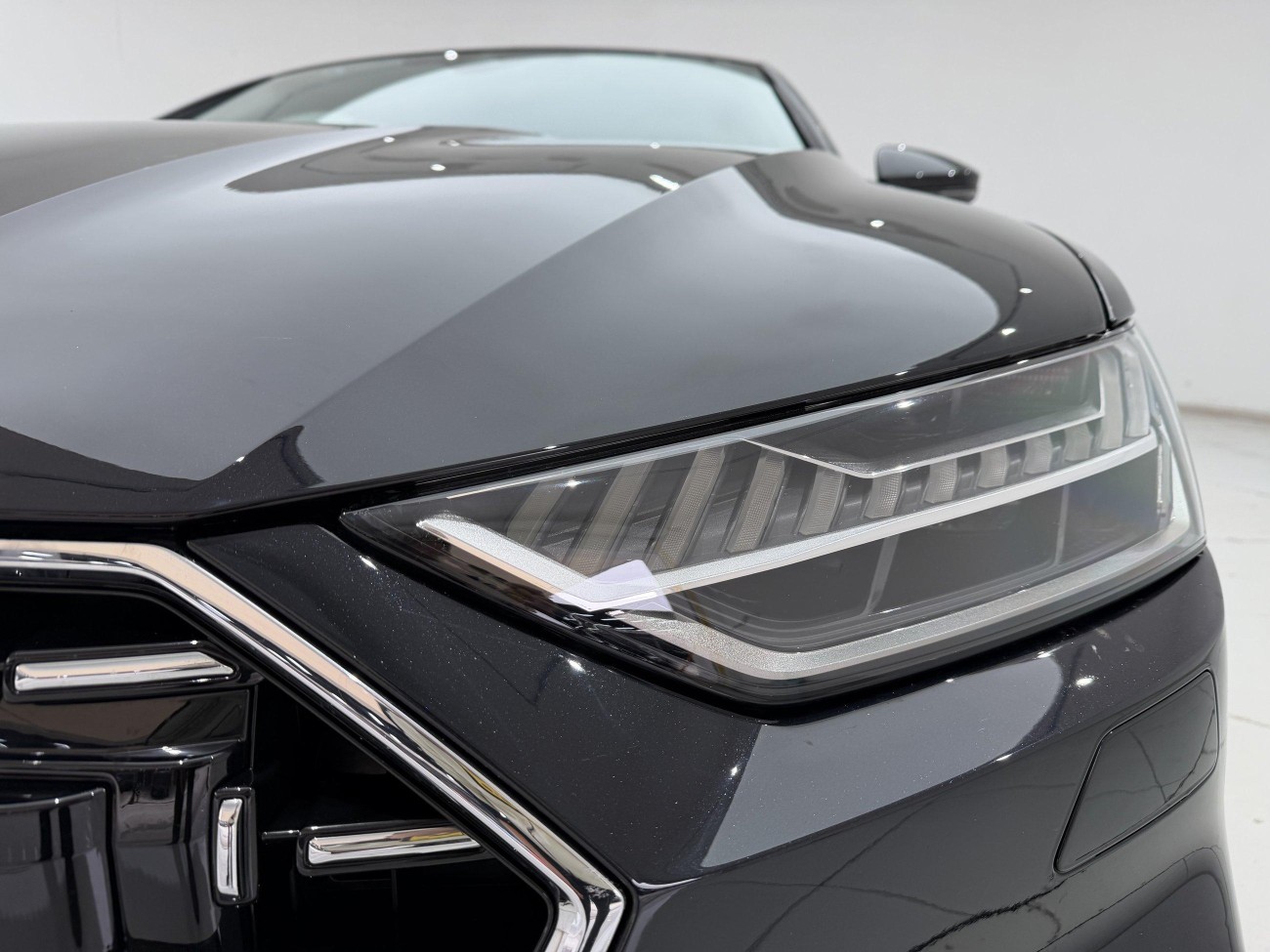 Audi A7L 45 TFSI 2024