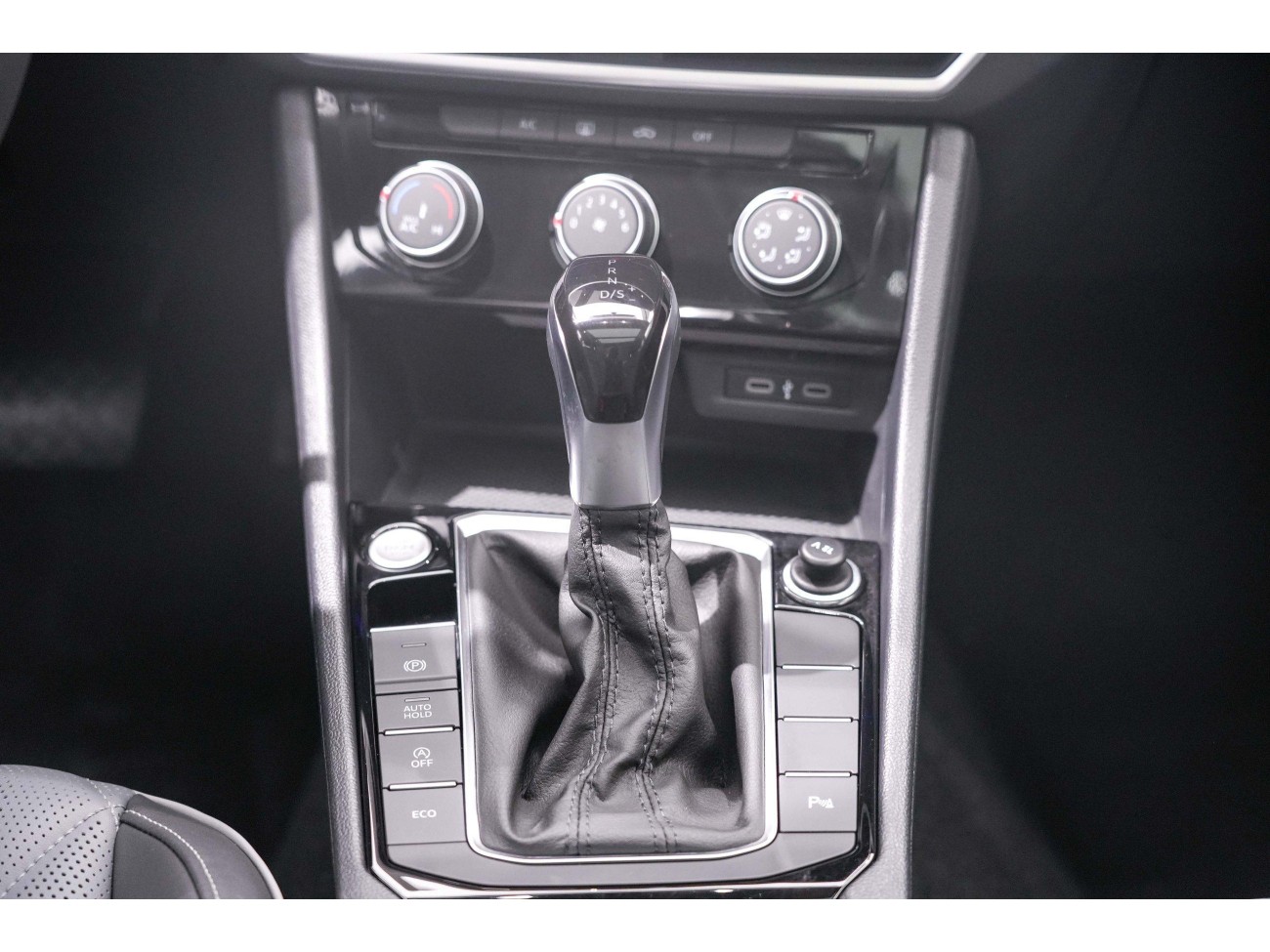 Volkswagen Sagitar 2025