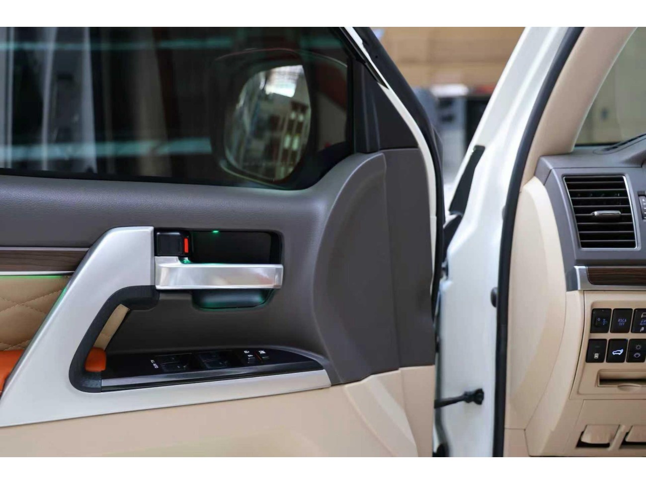 Toyota Land Cruiser 2019