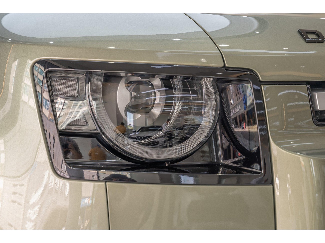 Land Rover Defender 2020