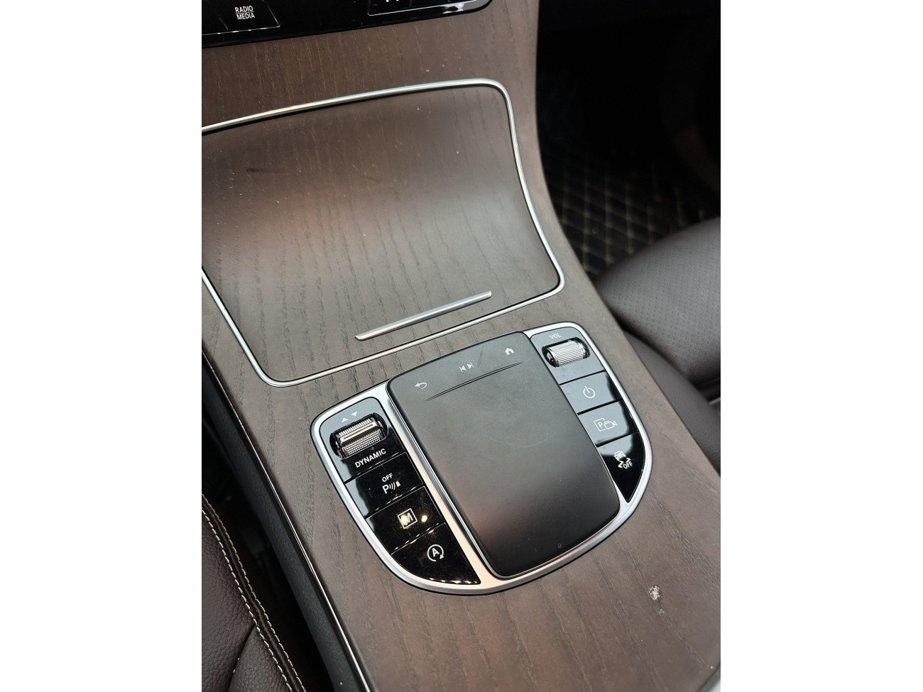 Mercedes-Benz GLC 300 L 2022