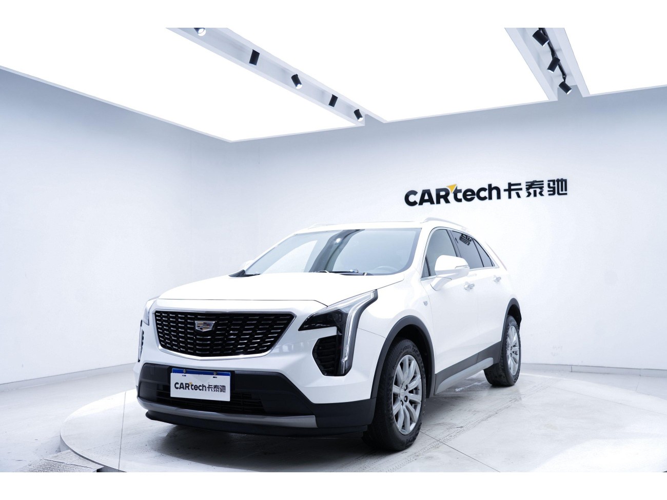 Cadillac XT4 2021