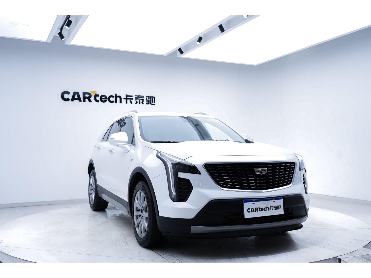 Cadillac XT4 2021