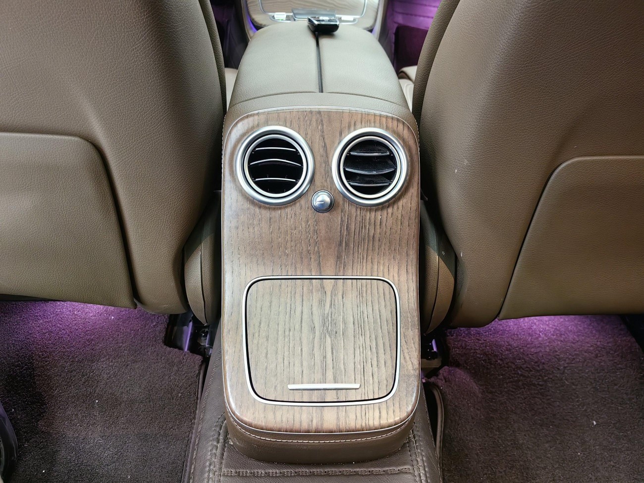 Mercedes-Benz E 260 L 2022