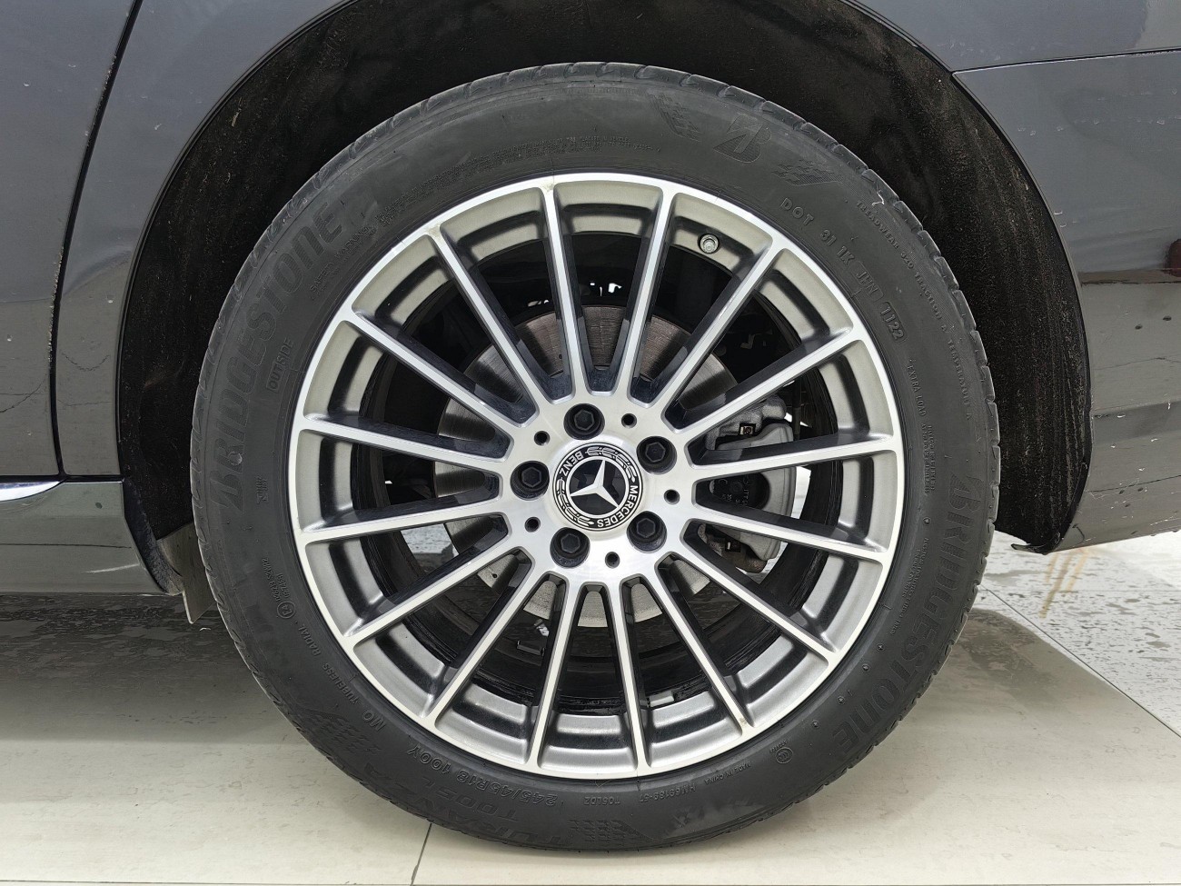 Mercedes-Benz E 260 L 2022