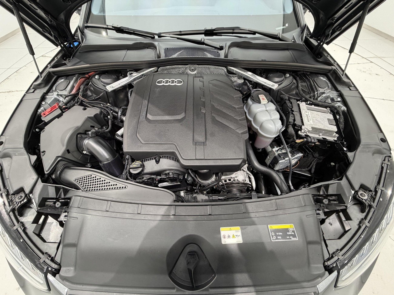 Audi A4L 40 TFSI 2023