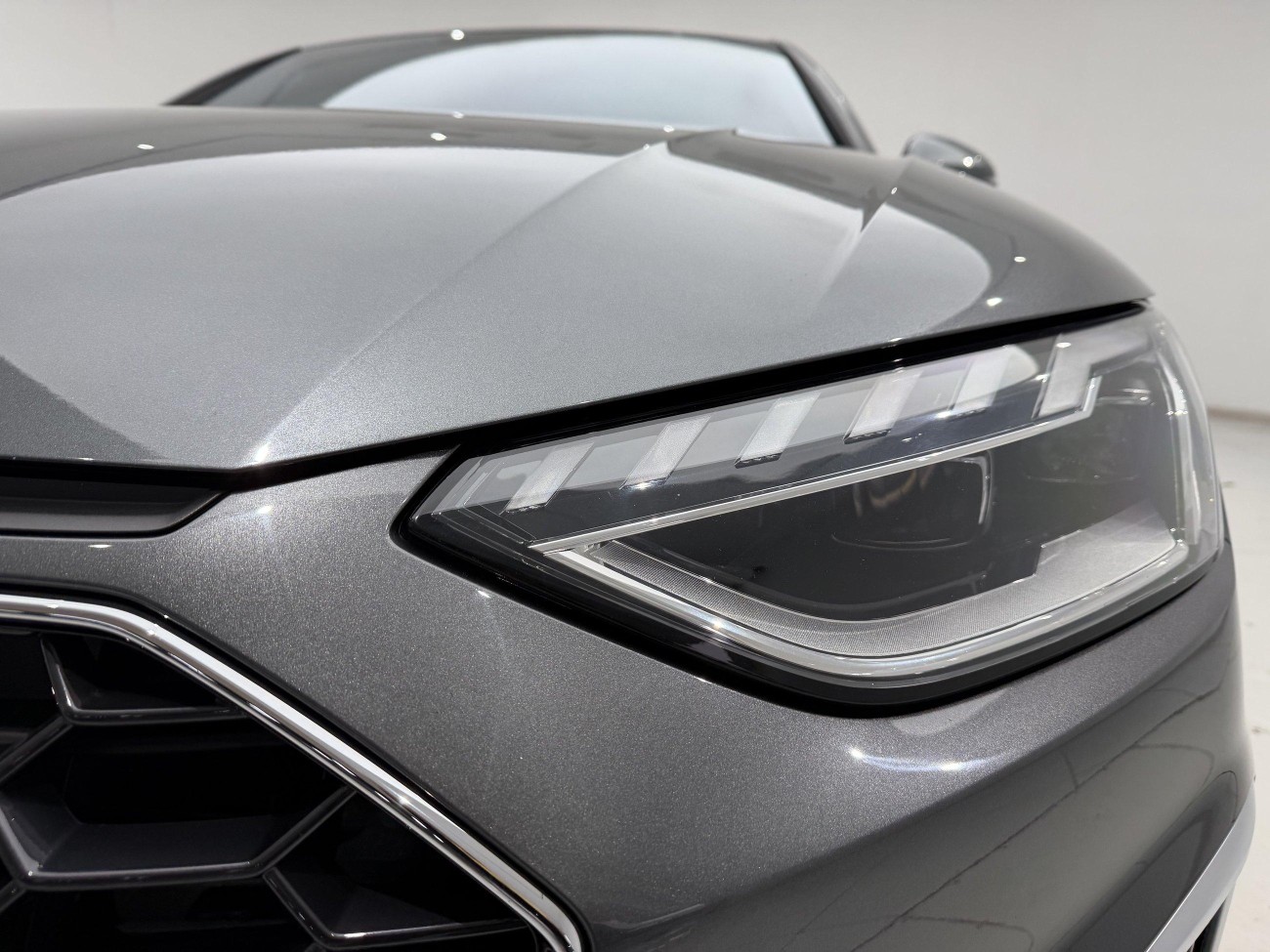 Audi A4L 40 TFSI 2023