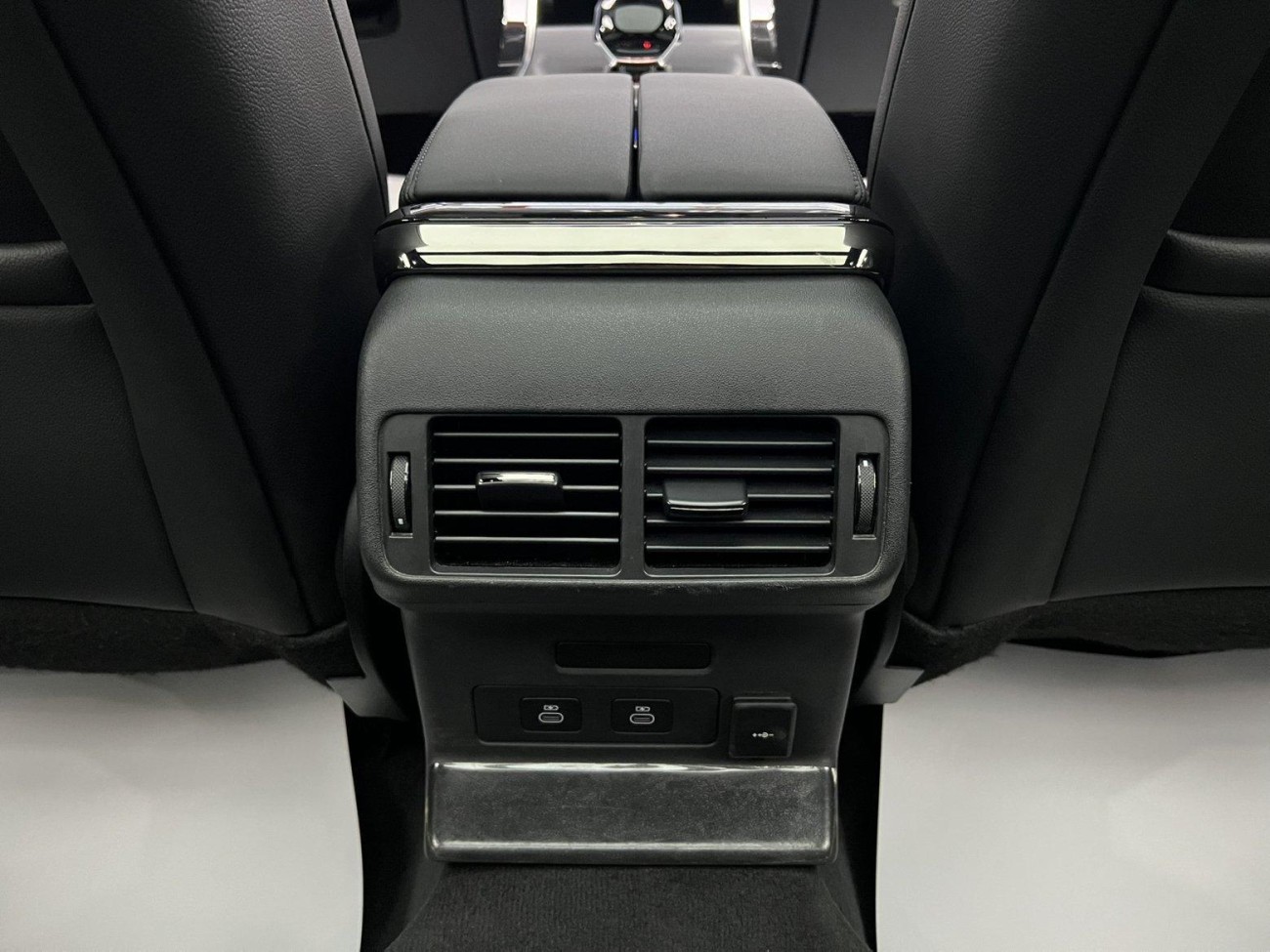 Land Rover Range Rover 2024