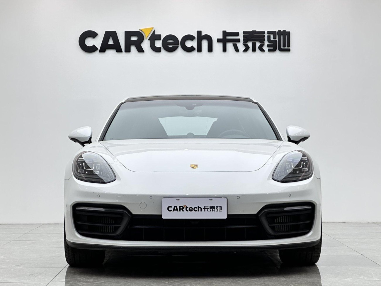 Porsche Panamera 2022